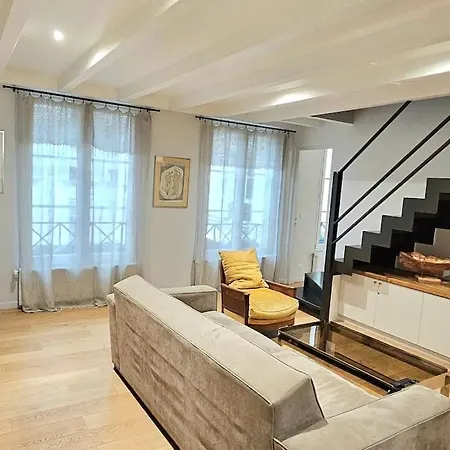 Family Duplex By Suitehomeparis * París