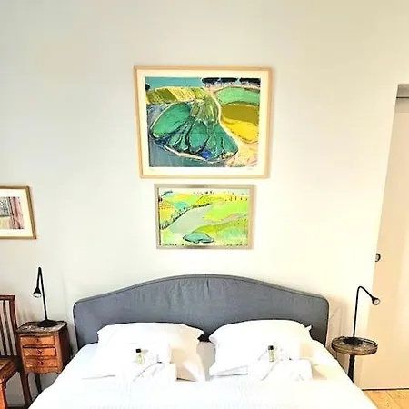 Family Duplex By Suitehomeparis Apartamento *